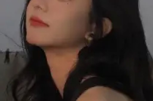 盲人女孩在盲道被电动车撞倒剧本