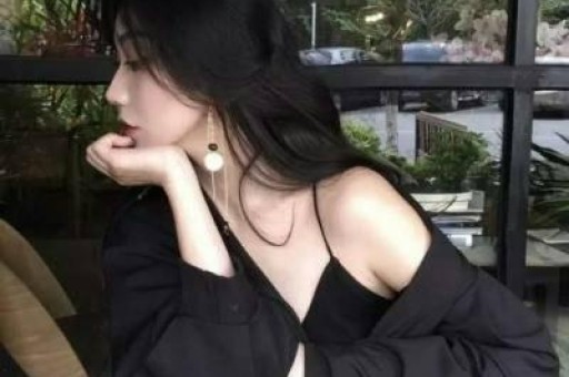 没想到跨国网红夫妻在线互撕揭开多少网红情侣的“遮羞布”？